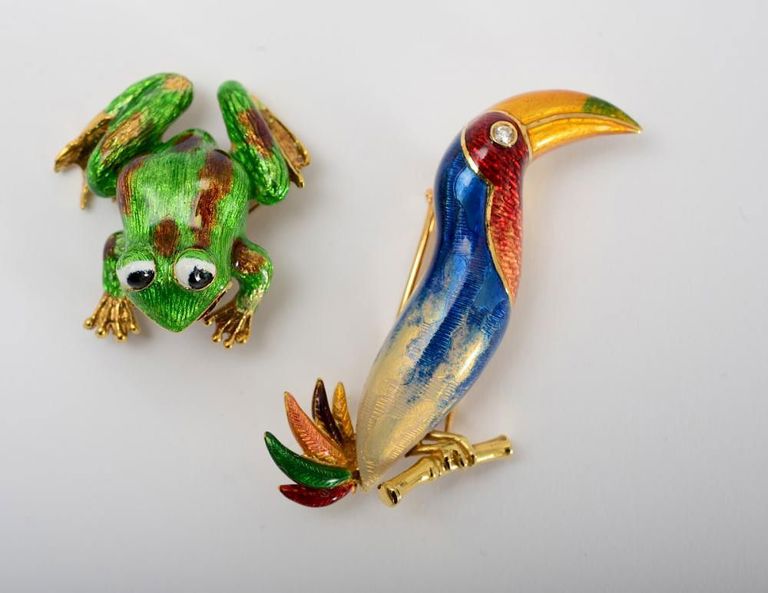 Bulgari 18k Gold and Enamel Brooch