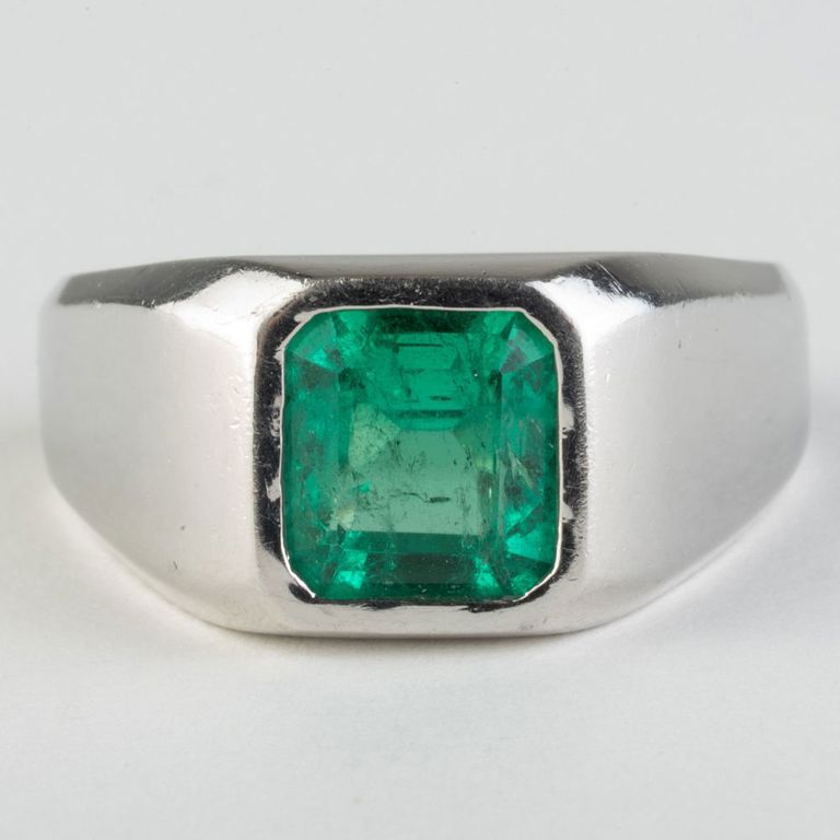 Platinum and Emerald Ring