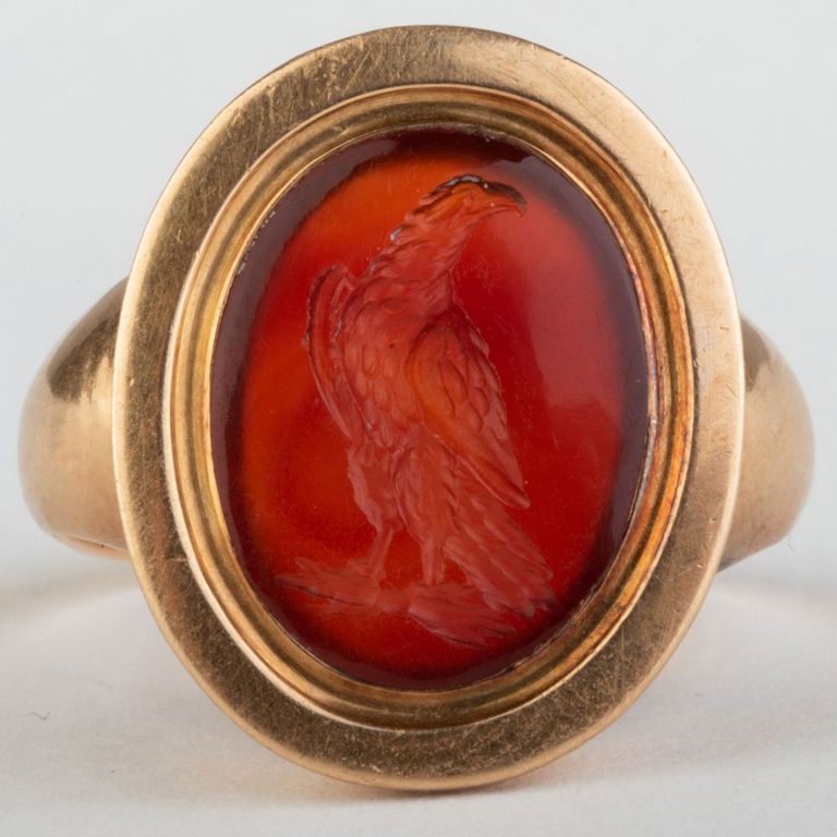 Ancient Roman Carnelian Agate Intaglio in an 14k Gold Collectors Ring