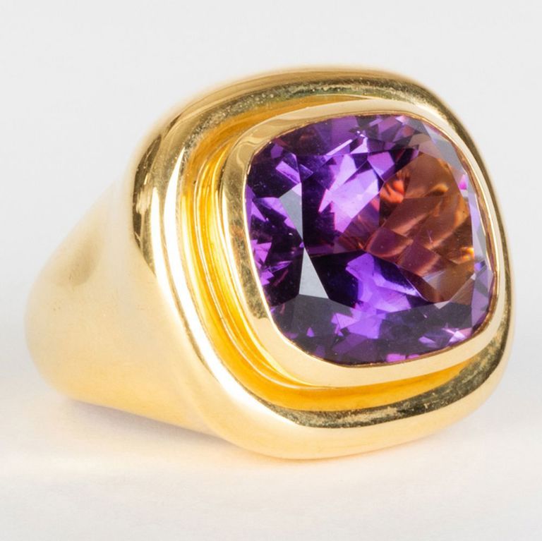 Paloma Picasso for Tiffany & Co. 18k Gold and Amethyst Ring