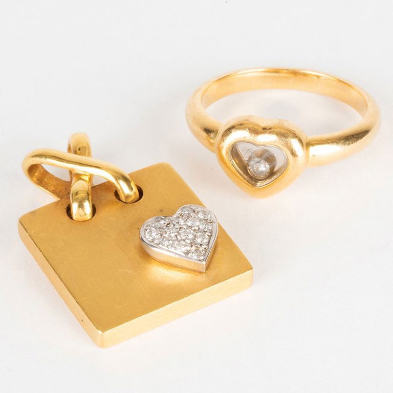 Pendant With Pavã© Diamond Heart and a Chopard Happy Diamonds Ring