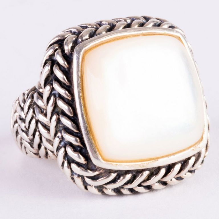 Sterling silver and mother-of-pearl ring
