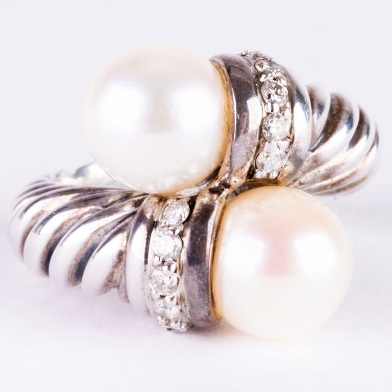 David Yurman sterling silver, pearl, and diamond ring