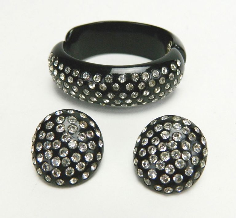 Vintage Bangle Clamper Bracelet and Matching Earrings