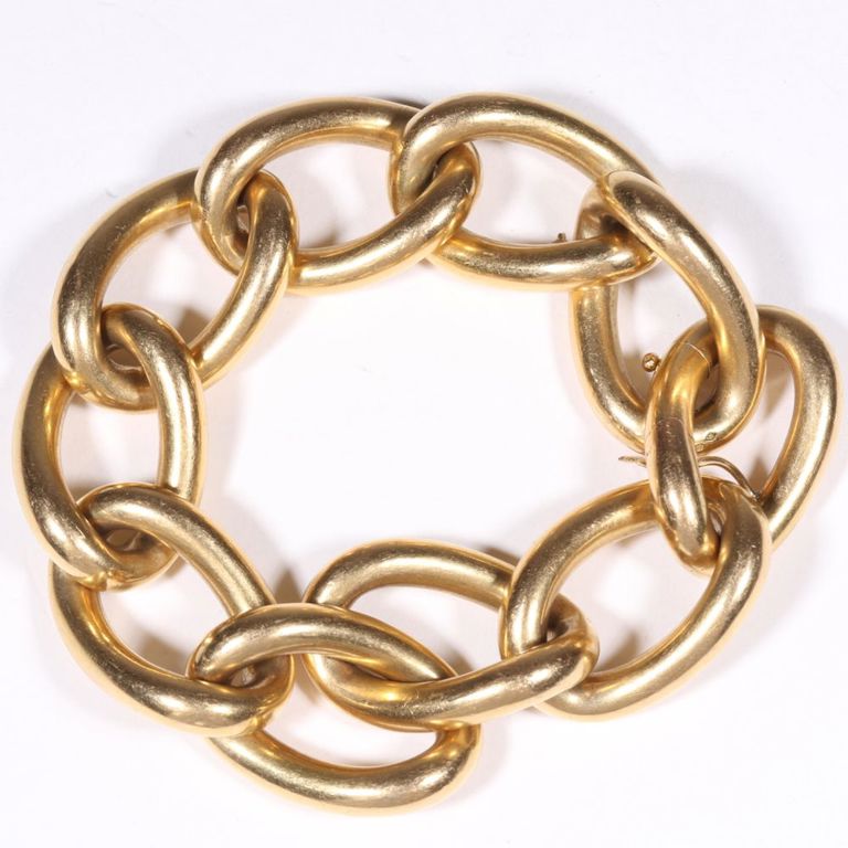 18k yellow gold curb chain link bracelet