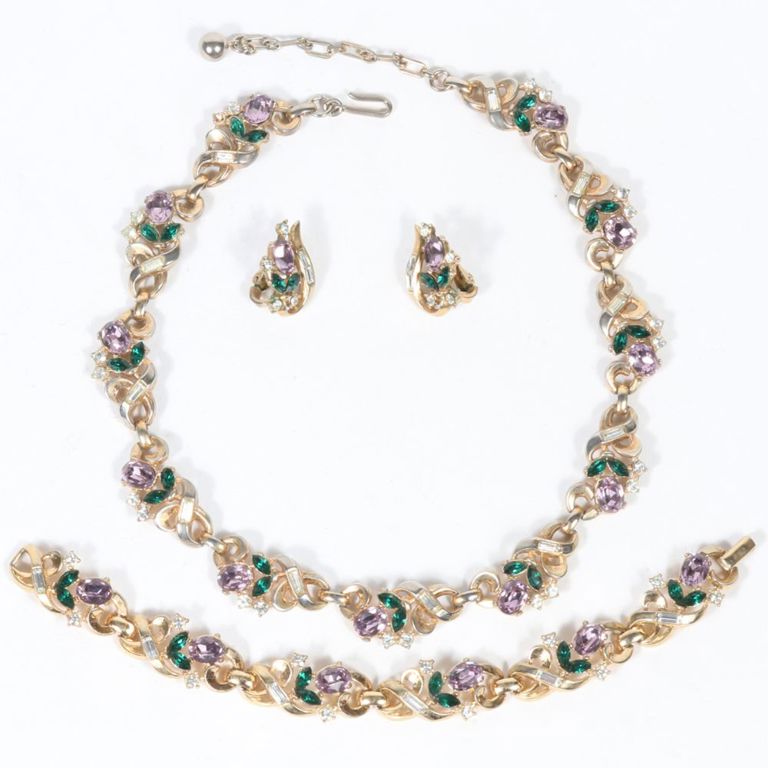 Rhinestones necklace, bracelet, and earrings