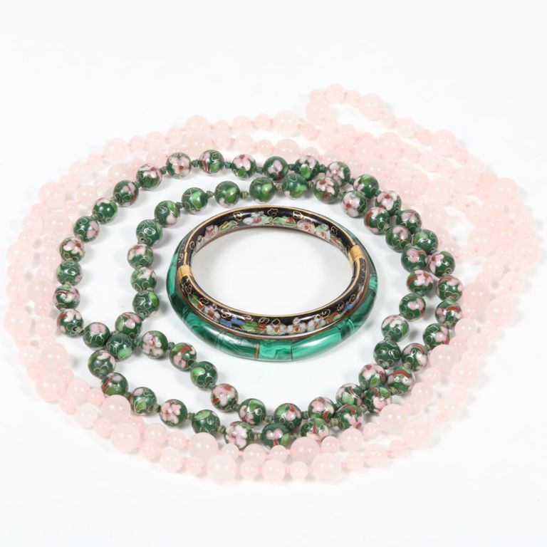 Vintage four piece jewelry group