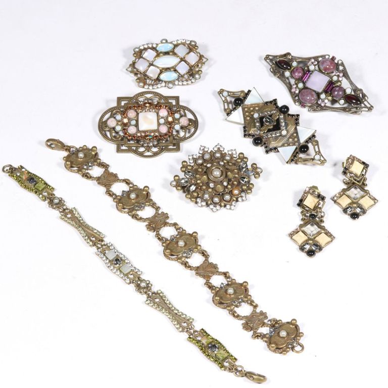 Sorrelli 8pc costume jewelry group