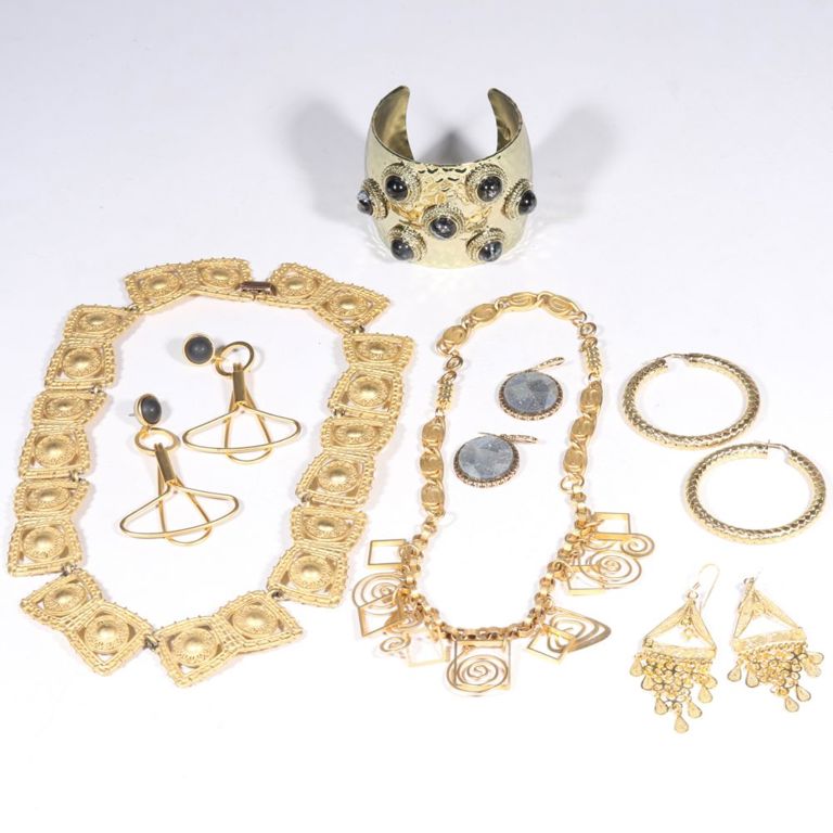 Gold tone costume jewelry group
