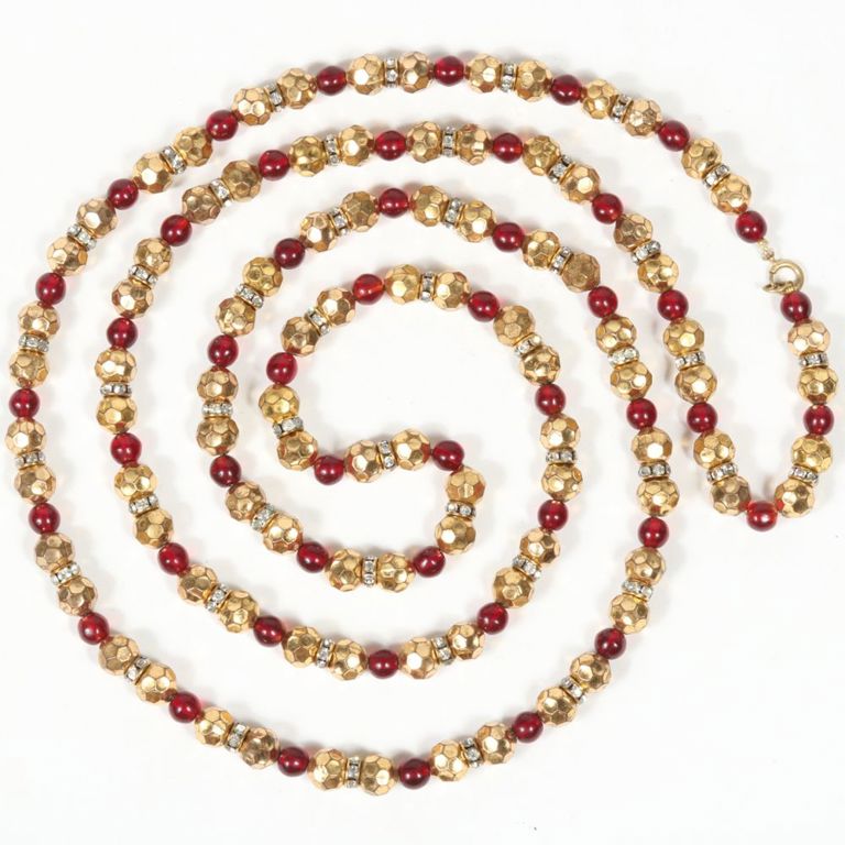 Glass, rhinestone and and gold tone metal beads necklace