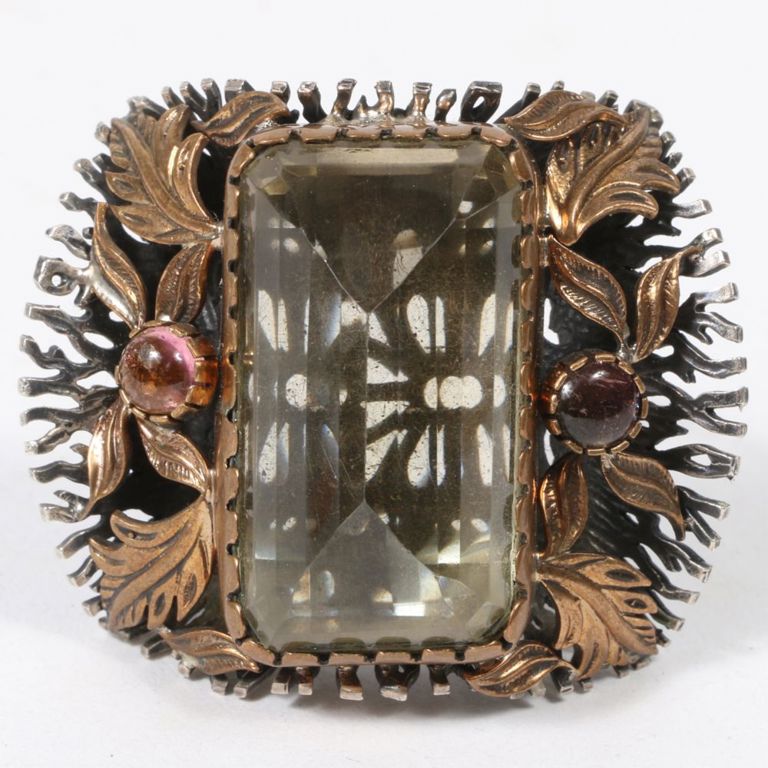 Smokey quartz and small amethyst ring with foliage design