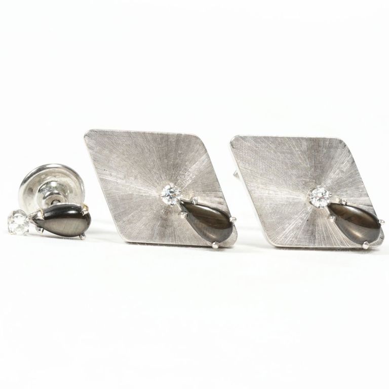 14k white gold cufflinks with unmarked matching tie tack