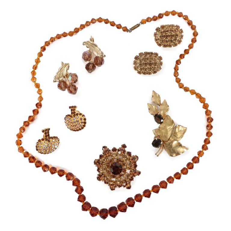 Amber tones six piece jewelry group