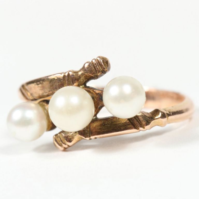 Rose gold Victorian triple pearl bypass ring