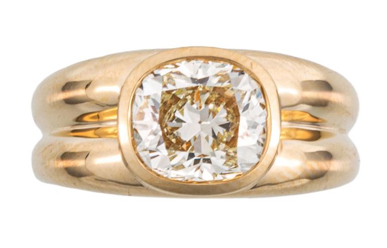 18k yellow gold diamond ring