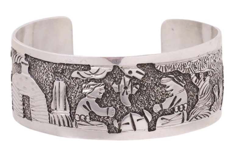 Elaine Becenti Navajo Sterling Storyteller Cuff