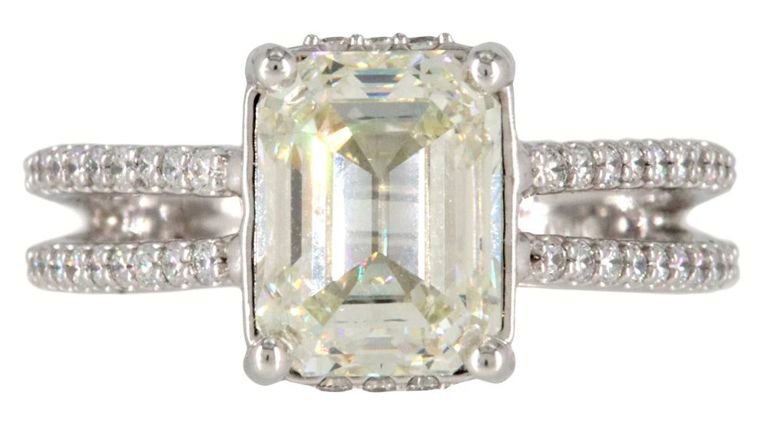 Estate Stuller Platinum & Diamond Ring