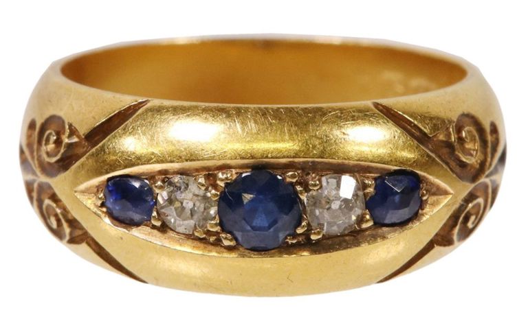 Estate English 18kt Gold Sapphire & Diamond Ring