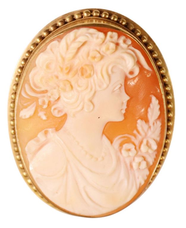 Estate Italian 18kt Cameo Shell Pendant Brooch