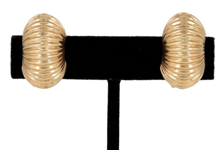 Estate 14kt Gold Scrolled Clip-on Earrings