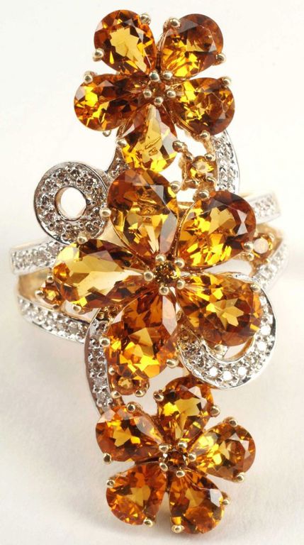 Estate 14kt Gold Diamond & Citrine Flower Ring