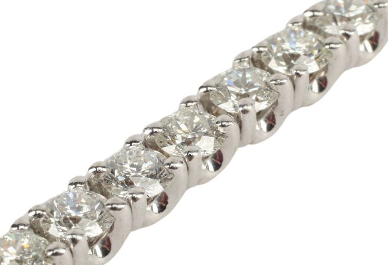 Estate 18kt Wg & Diamond Line Braclet