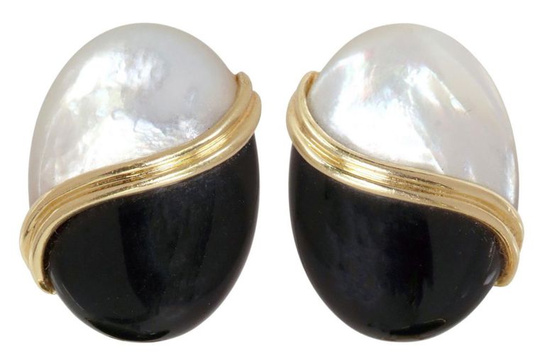 Estate 14kt Yellow Gold Onyx & Mop Earrings
