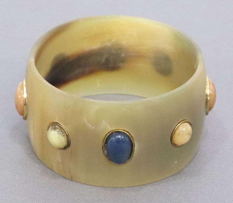 Vintage Cabochon-mounted Horn Bangle Bracelet