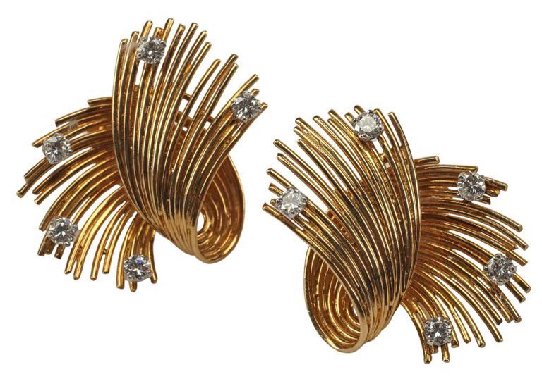 Estate 14kt Yellow Gold & Diamond Earrings