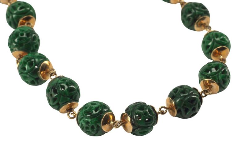 Estate 14kt Yellow Gold & Carved Green Hardstone Beaded Necklace