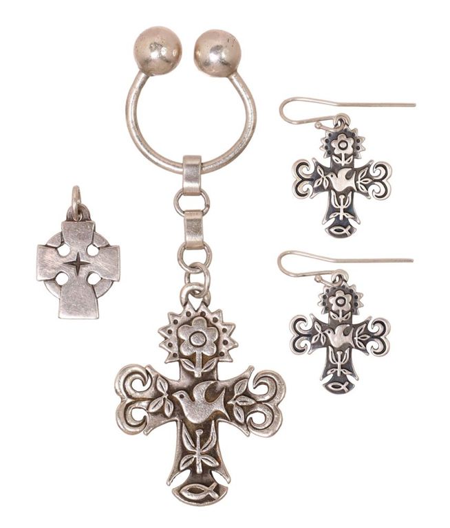 James Avery Sterling La Primavera Cross Jewelry