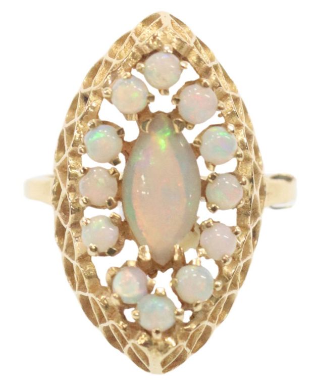 Estate 14kt Yellow Gold & Opal Ring