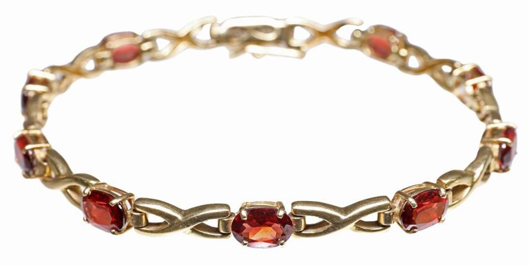 Estate 14kt Yellow Gold & Garnet Line Bracelet