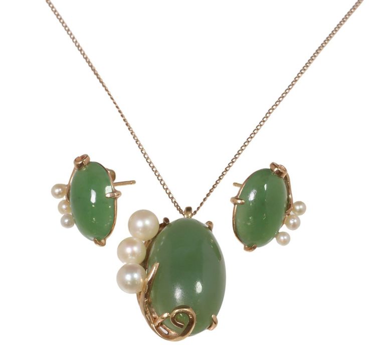 Estate 14kt Gold Cabochon Green Hardstone & Pearl Pendant & Earrings