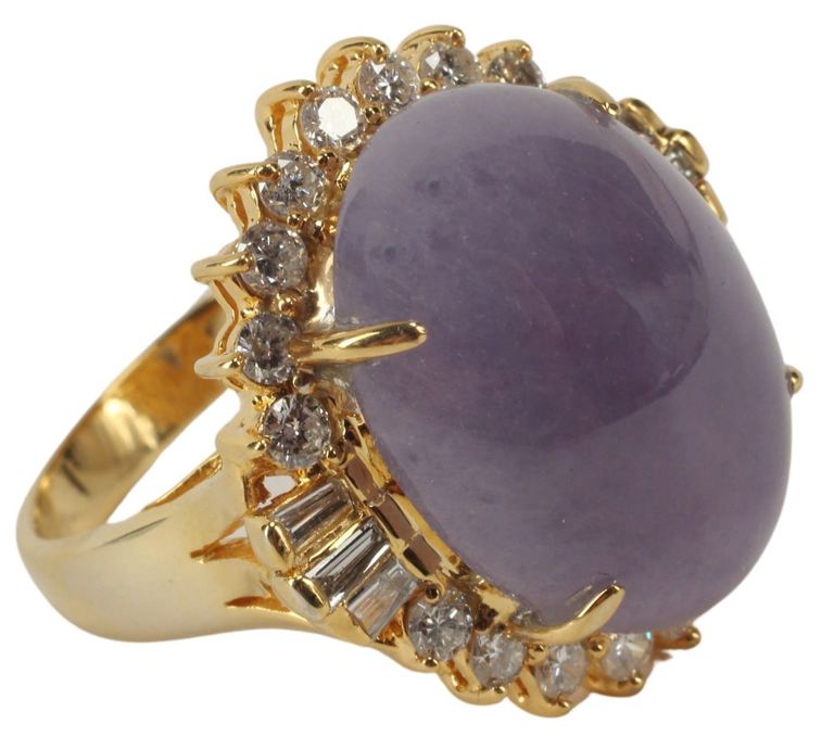 Estate 18kt Yellow Gold Dyed Lavender Jade & Diamond Ring