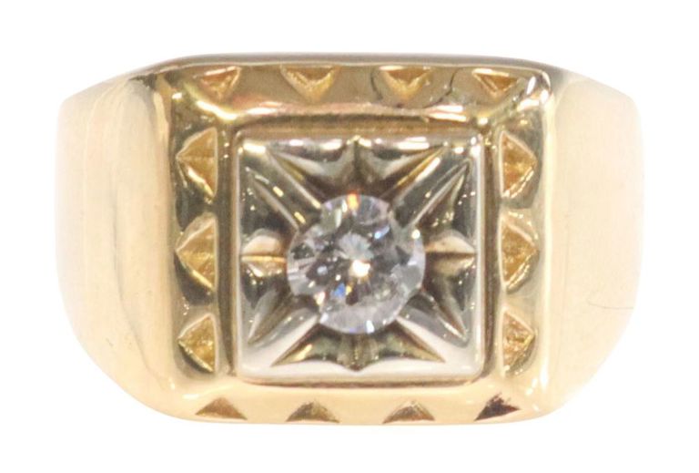 Estate Gent's 14kt Yellow Gold & Diamond Solitaire Ring