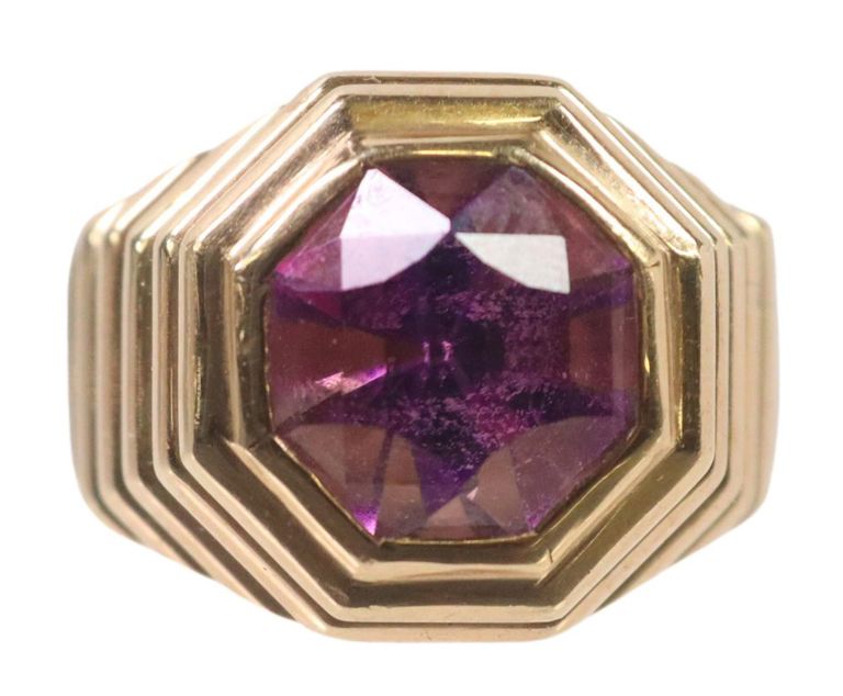 Estate 14kt Gold Stepped Setting & Amethyst Ring
