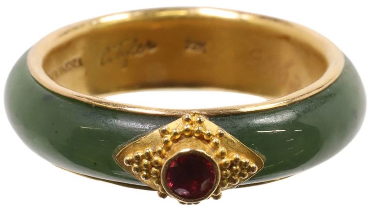 Carolyn Tyler estate 22k yellow gold ring