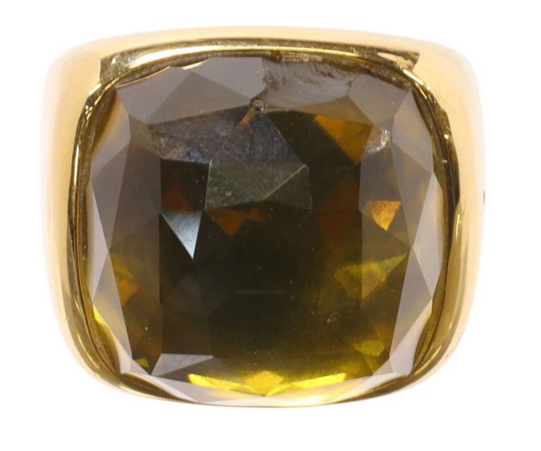 18k yellow gold and quartz statement ring