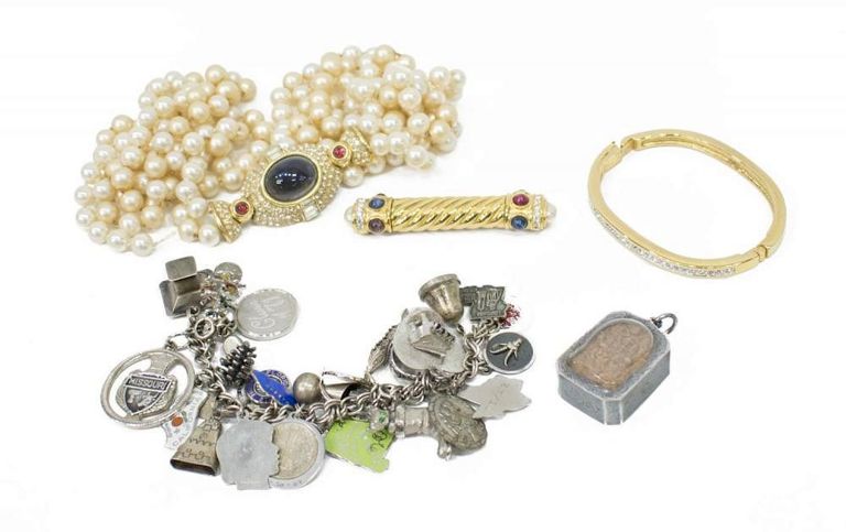 Design Costume Jewelry Group, Ciner, Swarovski