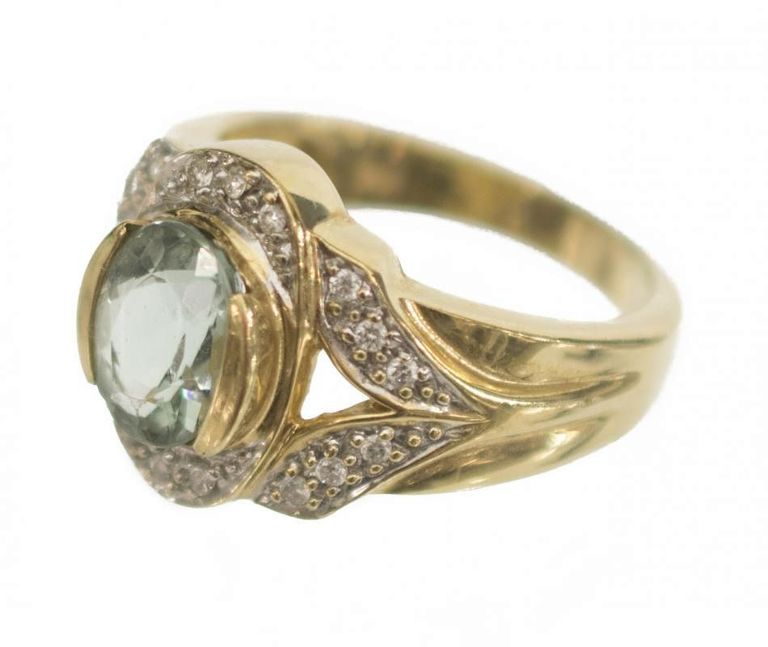 Ladies Estate Mint Green Quartz & Diamond Ring
