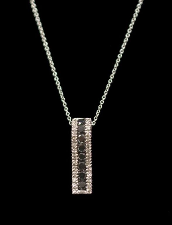 Ladies 14kt Wg & Diamond Estate Pendant & Chain