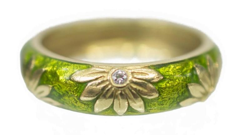 Hidalgo 18kt Gold, Enamel & Diamond Flower Ring