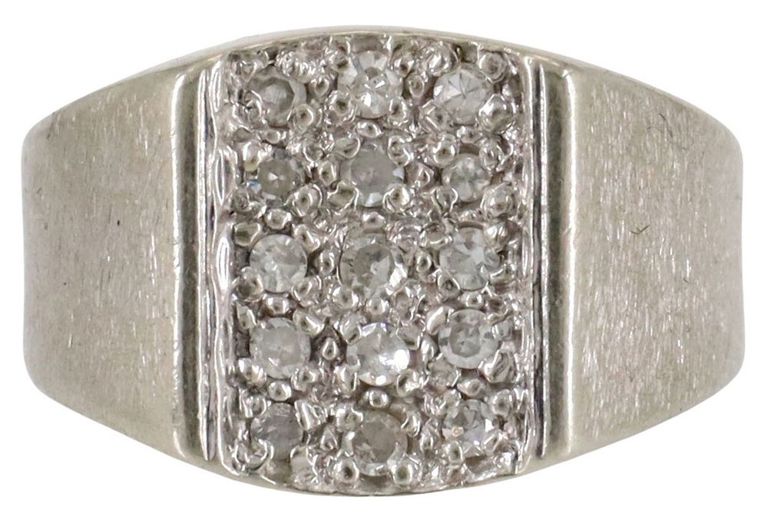 Estate 14kt White Gold Diamond Pave Ring