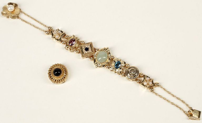 Estate 14k yellow gold slide charm bracelet