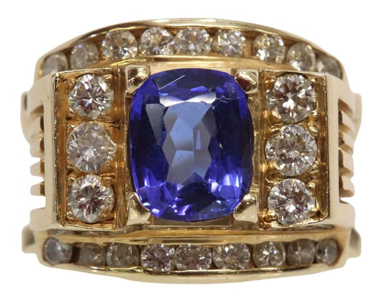 Estate 14k gold tanzanite and diamond ring