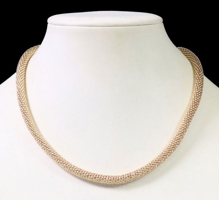 Quadri 18k yellow gold mesh chain necklace