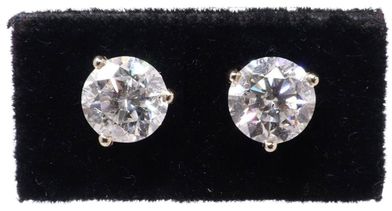 14k white gold diamond stud earrings