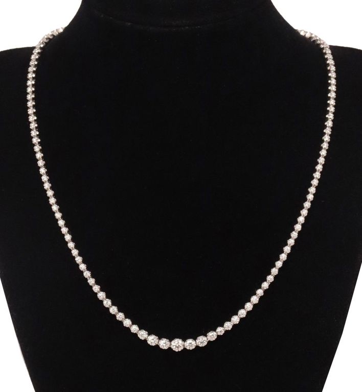 18k white gold diamond tennis necklace