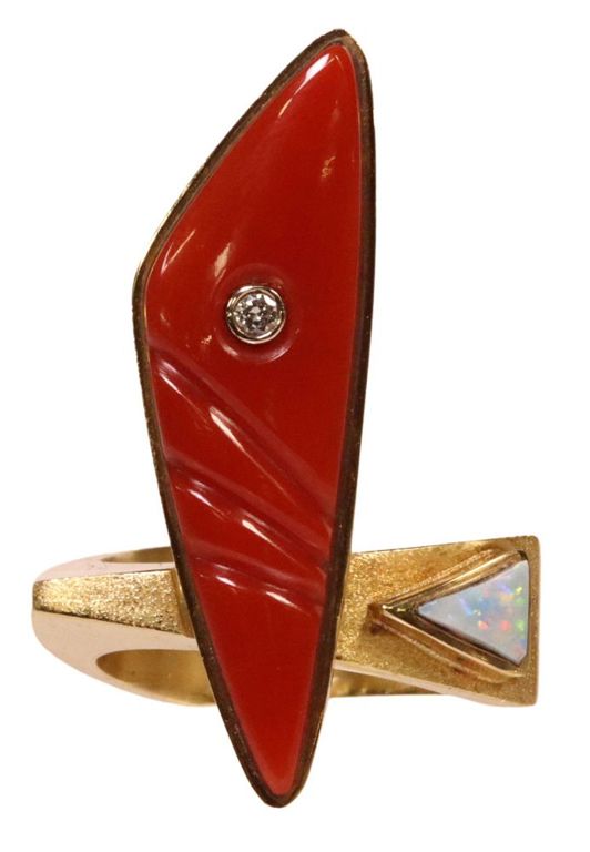 18k yellow gold red coral and diamond ring